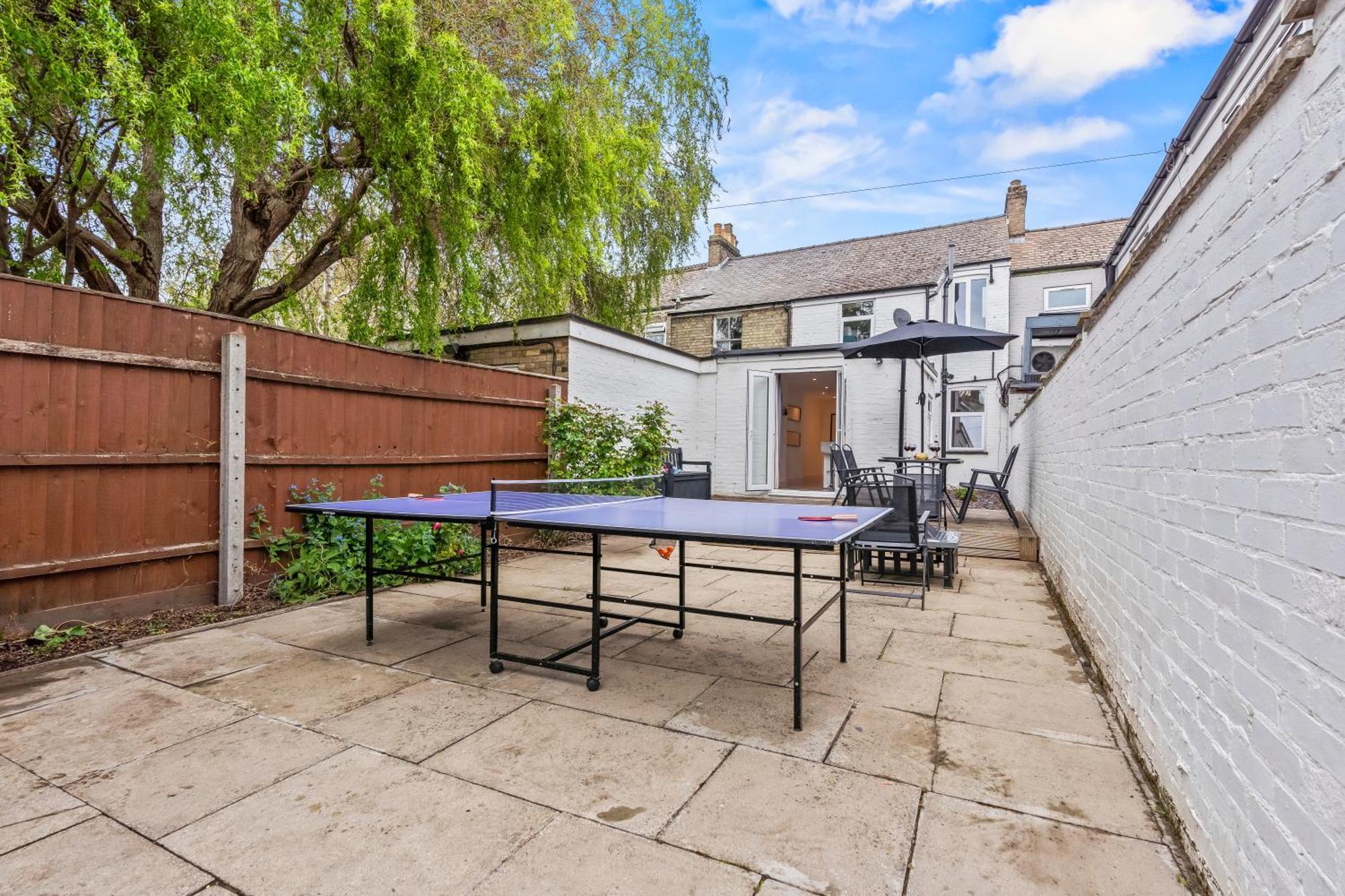Apartemen Stylish Gem On Mill Road With Fire Pit, Games And Table Tennis *